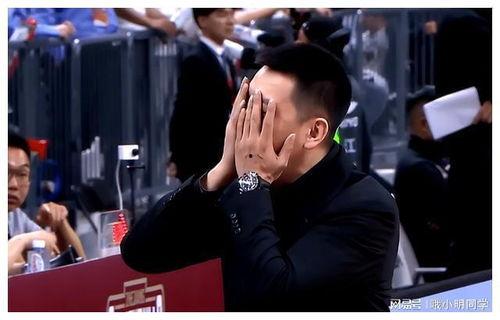 退役名帅爆料视频,视频爆料背后的足球风云