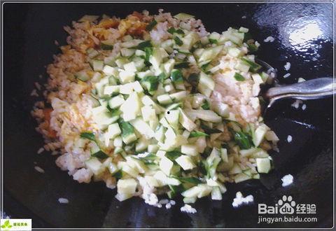 刺瓜炒着吃怎么切,巧切技巧，美味升级