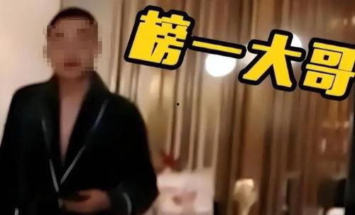 新疆网红 男,青春风采闪耀边疆