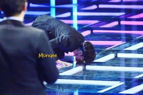 娱乐吃瓜群众张艺兴,从流量小生到实力派,娱乐圈的“吃瓜”传奇